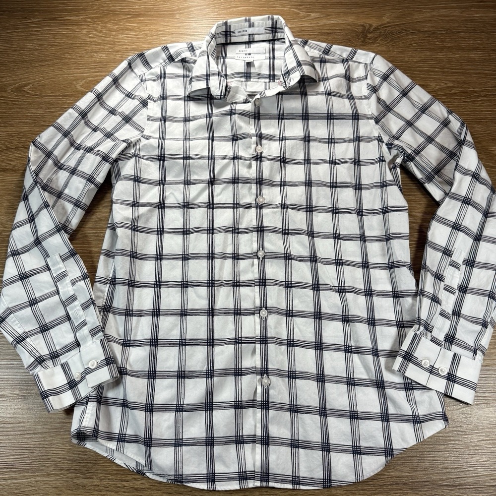 Calibrate Men's Slim Fit Plaid Button Up Shirt Size M Non-Iron Long Sleeve Clean